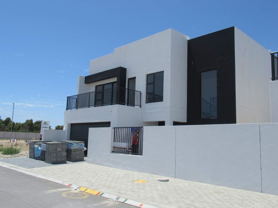 4 Bedroom Property for Sale in Sandown Western Cape